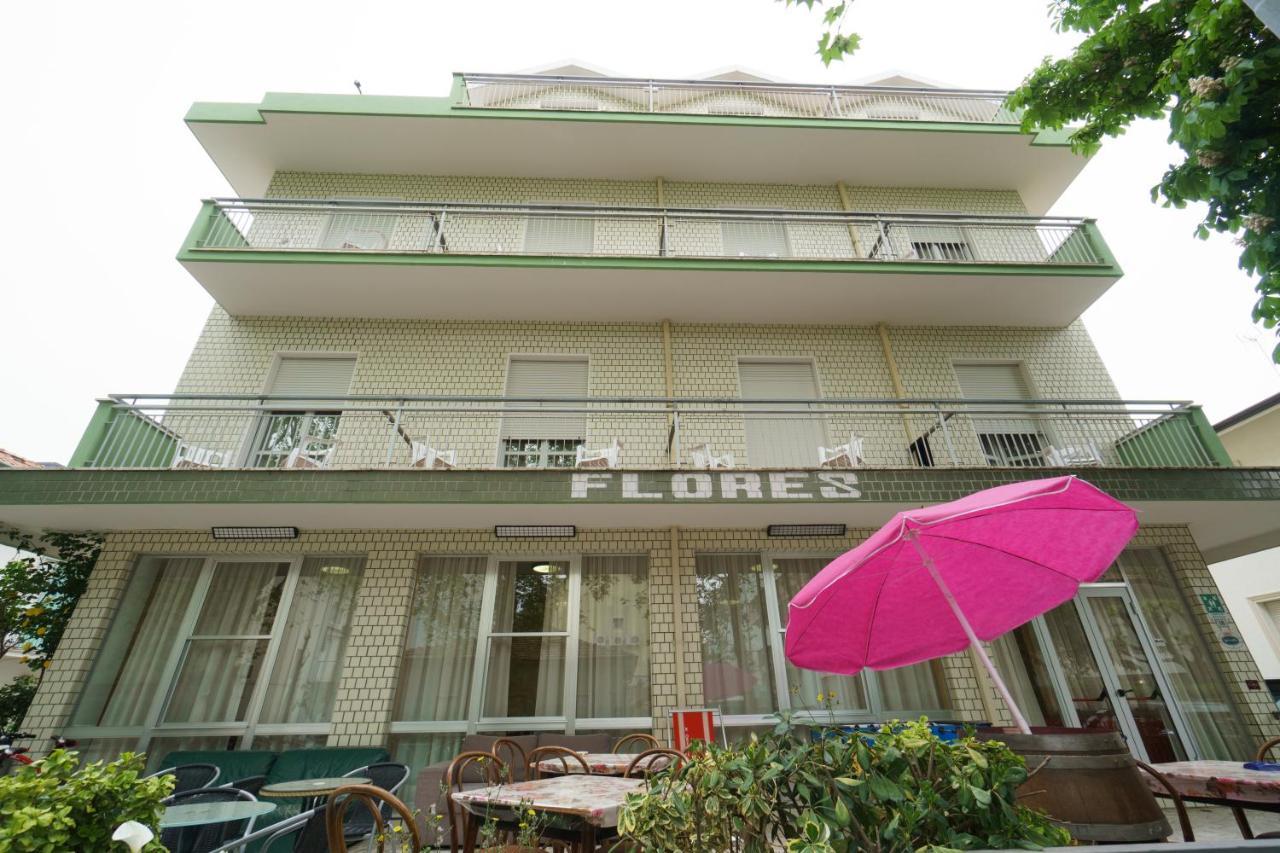 Hotel Flores Riccione Exterior foto